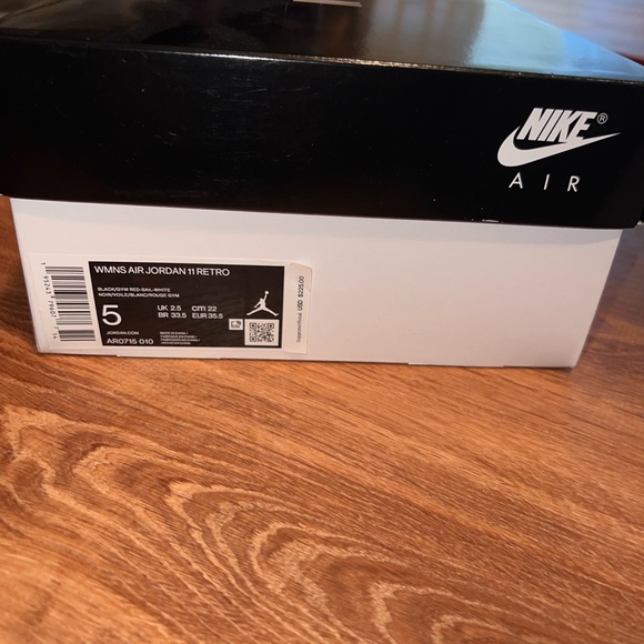 Jordan Retro 11’s - Picture 6 of 6